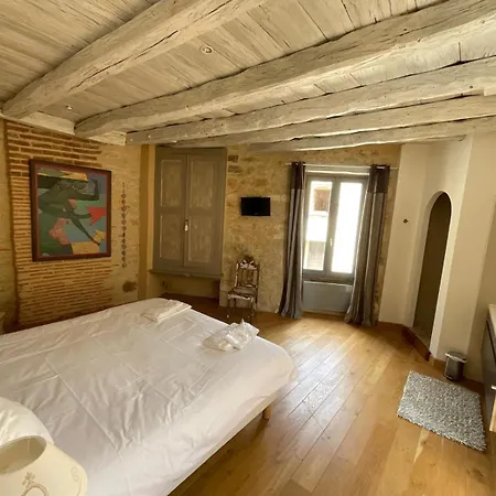 Le Clos De Saint-martial, Dom wakacyjny