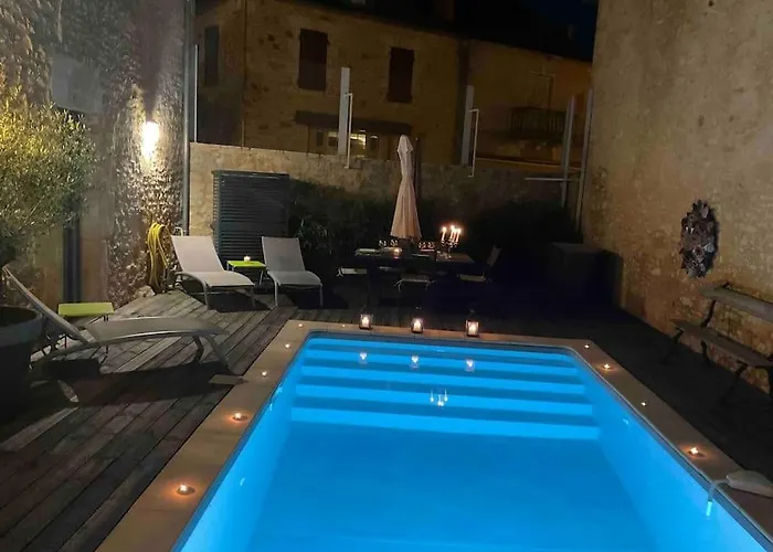 Le Clos De Saint-martial, 펜션 Saint-Martial-de-Nabirat